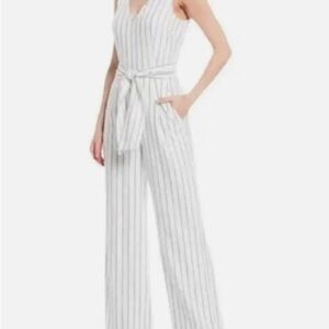- - Antonio Melani Trina strip V-neck size 14